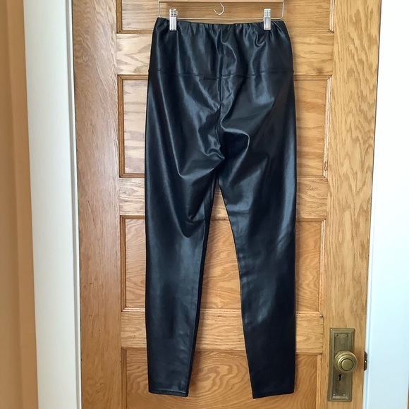 WILFRED FREE Black Daria Vegan Leather Leggings Size M - Picture 3 of 10